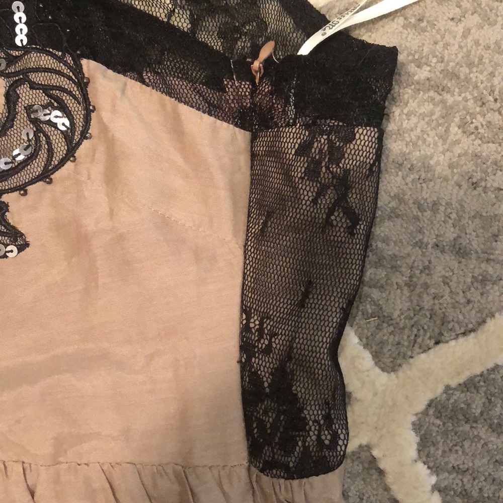 SOLD NWOT Mauve/ black lace ruffle Miss Me too - Picture 7 of 8